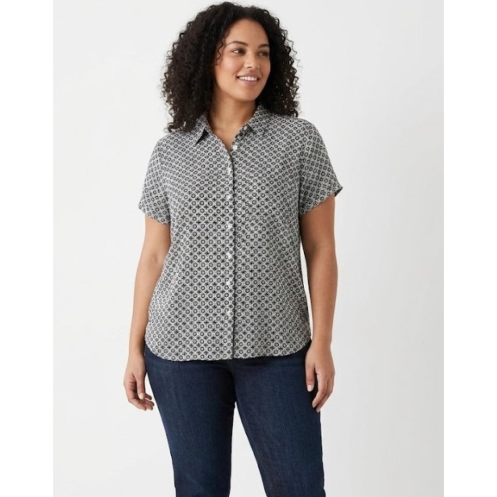 Grand & Greene Button Down XL Black White Geometric Medallion Rayon Ultra Soft